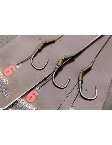 Montura Korda Carp Rig Dark Matter Wide Gape + Free Extenda Stops, 1buc/blister