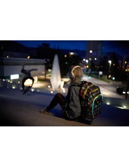 Rucsac Wheel Bee Generation Z multicolor cu LED - 950021 Rucsac Wheel Bee Generation Z multicolor cu LED - 950021