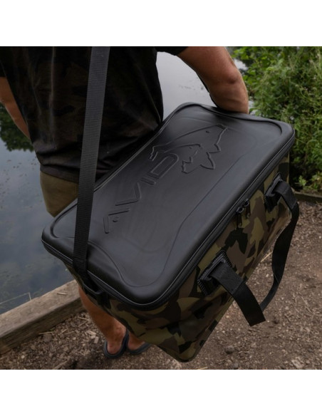 Geanta Avid Carp Stormshield Pro Carryall, Medium, 44x28x26cm Geanta Avid Carp Stormshield Pro Carryall, Medium, 44x28x26cm
