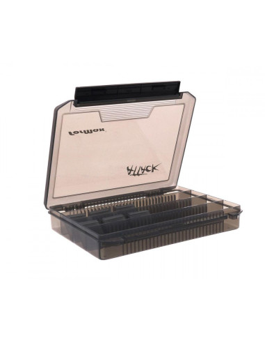 Cutie Plastic Pentru Naluci Formax Attack, 24.5x19x4cm