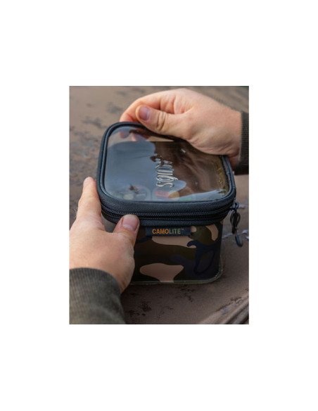 Geanta Fox Aquos Camo Accesory Bag Large, 31.5x9.5x7cm
