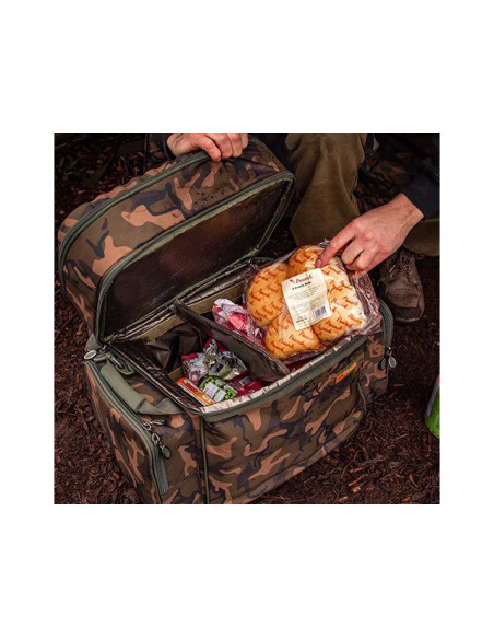 Geanta Fox Camolite 2 Man Cooler, 46x55x32cm Geanta Fox Camolite 2 Man Cooler, 46x55x32cm