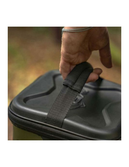 Geanta Avid Carp Stormshield Pro Coolbag, Large, 44x28x26cm Geanta Avid Carp Stormshield Pro Coolbag, Large, 44x28x26cm