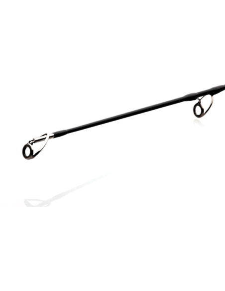 Lanseta Madcat Black Delux, 2.70m, 100-250g, 2buc Lanseta Madcat Black Delux, 2.70m, 100-250g, 2buc