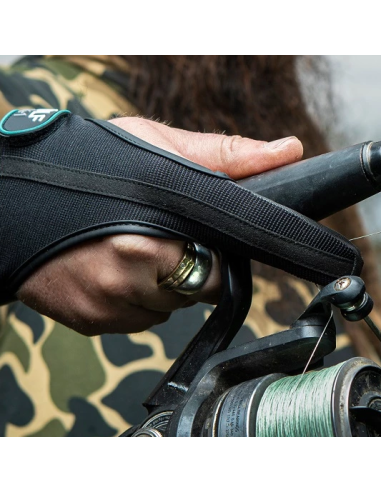Degetar Wolf XK-L Kevlar Casting Glove