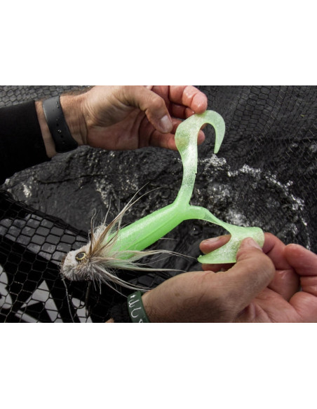 Shad Blackbay Blacktail Double S, Cinnamon, 15cm, 40g Shad Blackbay Blacktail Double S, Cinnamon, 15cm, 40g