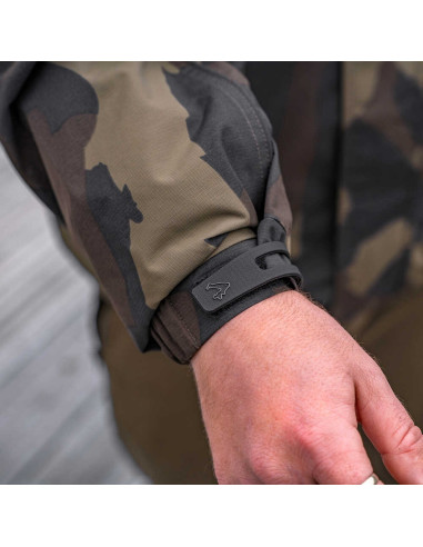 Jacheta Avid Carp Ripstop Camo Jacket
