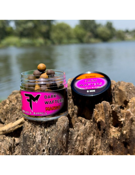 Wafters Feedermania Dark Boilies & Barrels, Mango, 8mm Wafters Feedermania Dark Boilies & Barrels, Mango, 8mm