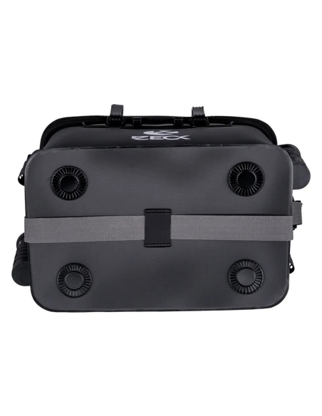 Geanta Impermeabila Zeck L Tackle Container Pro, 40x26x25cm Geanta Impermeabila Zeck L Tackle Container Pro, 40x26x25cm