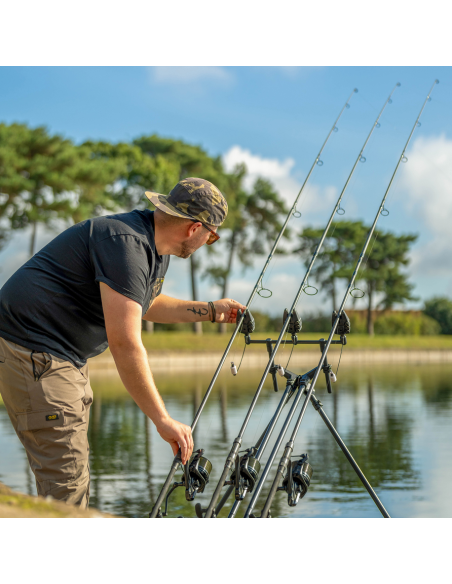 Rod Pod Avid Carp Extremity Pod, 3 Posturi Rod Pod Avid Carp Extremity Pod, 3 Posturi