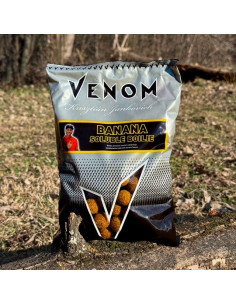 Feedermania Boilies Venom Solubil, Banana, 20mm, 950g