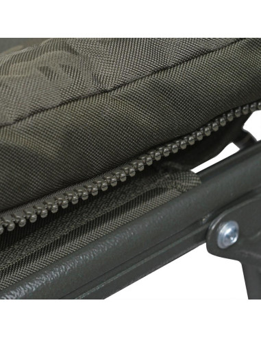 Pat Carp Pro Diamond 6 Picioare cu Sac de dormit 3 Sezoane