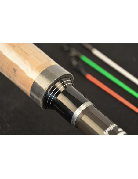 Lanseta Carp Expert Hard River Feeder 3.90m, 100-250g, 3+3seg Lanseta Carp Expert Hard River Feeder 3.90m, 100-250g, 3+3seg
