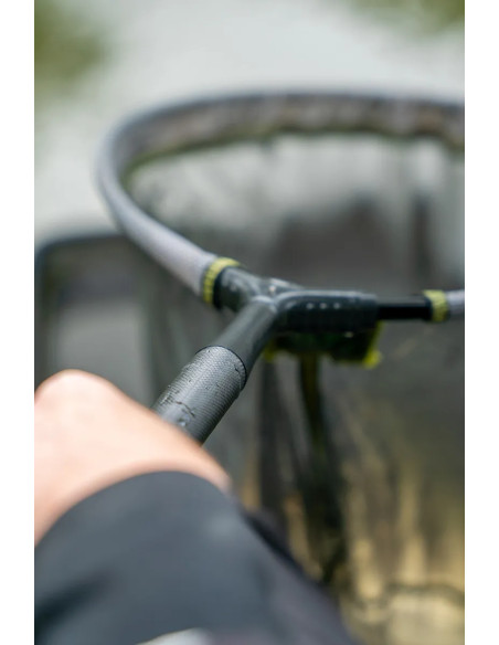 Coada Minciog Matrix Ethos XR Power Landing Net Handle 3 Tronsoane, 4.50m