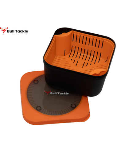 Cutie Momeala Bull Tackle Cu Capac Si Sita, 1.8L