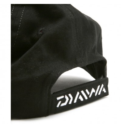 Sapca Daiwa Black/red Flash D Logo