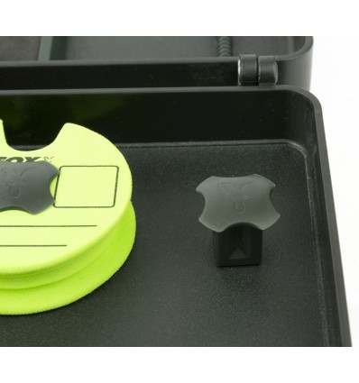 Penar Rigid Pentru Riguri Fox Magnetic Disc & Rig Box Sistem Medium 27x12x4cm